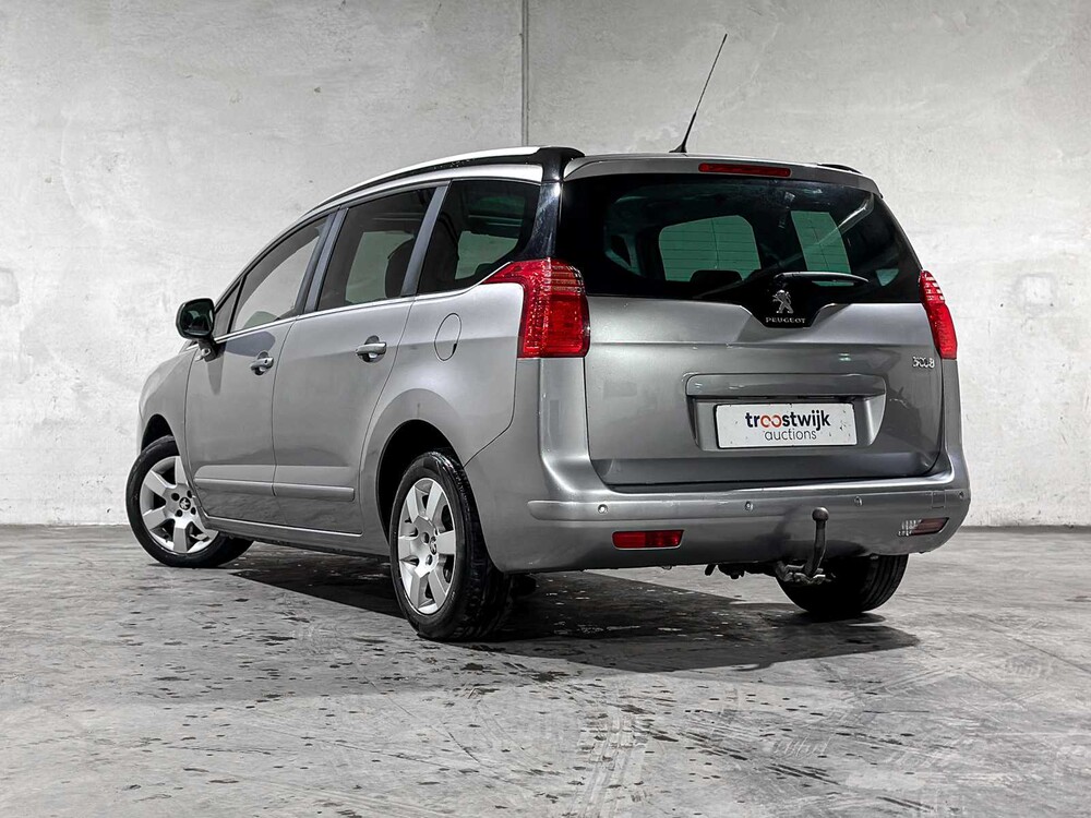 Peugeot 5008 1.2 PureTech Style 5p. 131PS 2015, GL-399-V