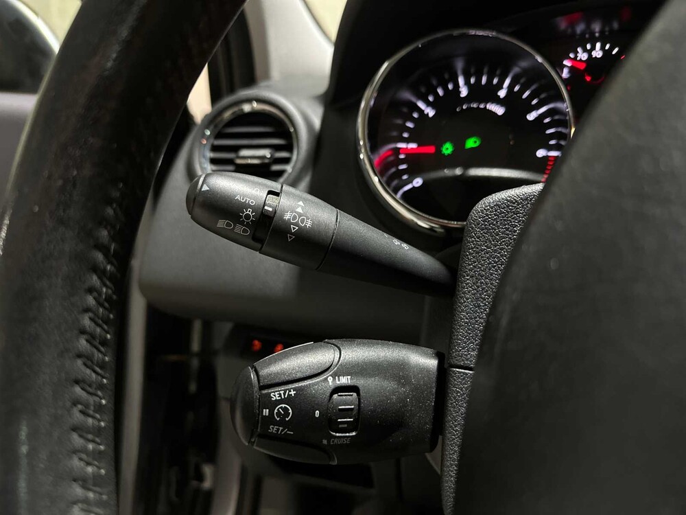 Peugeot 5008 1.2 PureTech Style 5p. 131PS 2015, GL-399-V