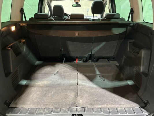 Peugeot 5008 1.2 PureTech Style 5p. 131PS 2015, GL-399-V