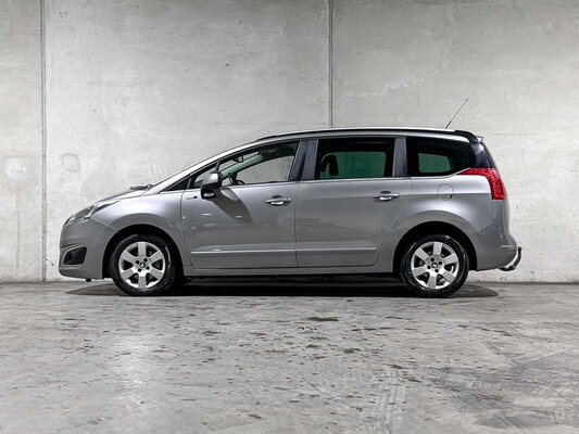 Peugeot 5008 1.2 PureTech Style 5p. 131PS 2015, GL-399-V
