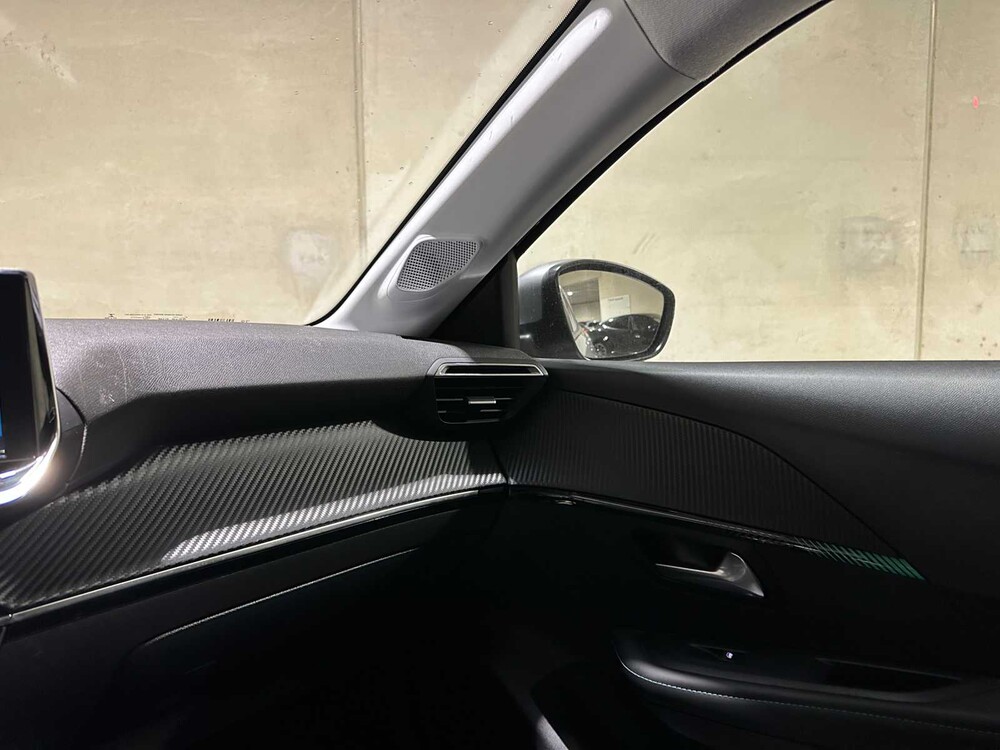 Peugeot 208 1.2 PureTech Blue Lease Allure 101PS 2021, L-705-ZD