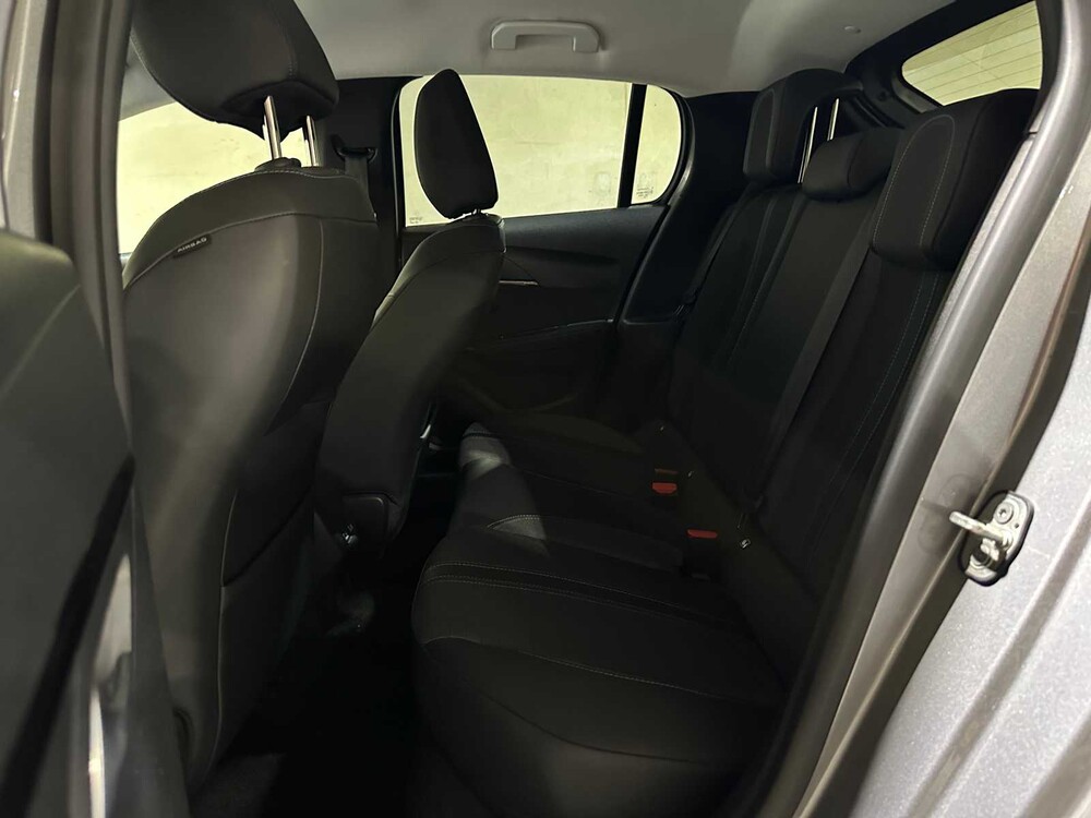 Peugeot 208 1.2 PureTech Blue Lease Allure 101PS 2021, L-705-ZD