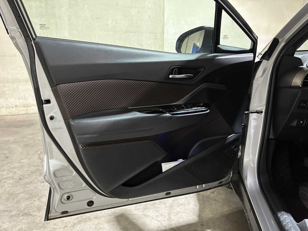 Toyota C-HR 1.2 Erstausgabe 116PS 2017, NB-105-X