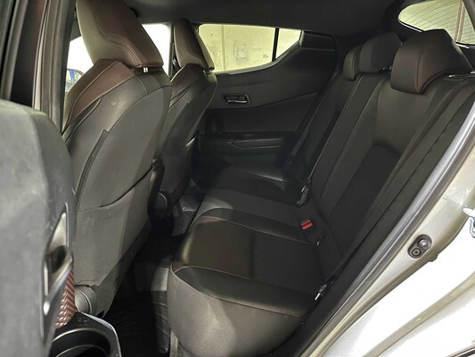 Toyota C-HR 1.2 First Edition 116pk 2017, NB-105-X