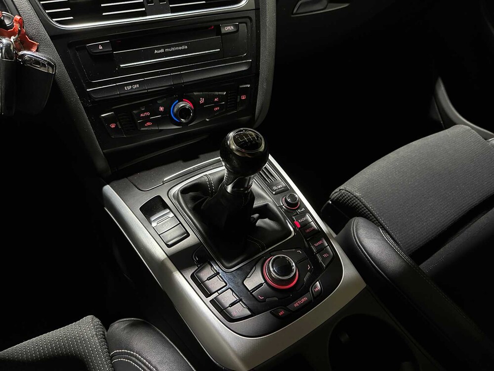 Audi A4 Avant 2.0 TFSI S Edition 179PS 2010, 89-KJX-2