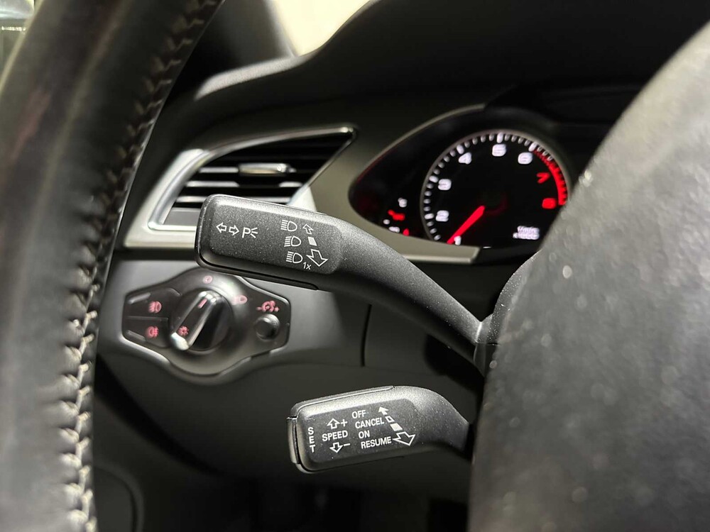 Audi A4 Avant 2.0 TFSI S Edition 179PS 2010, 89-KJX-2