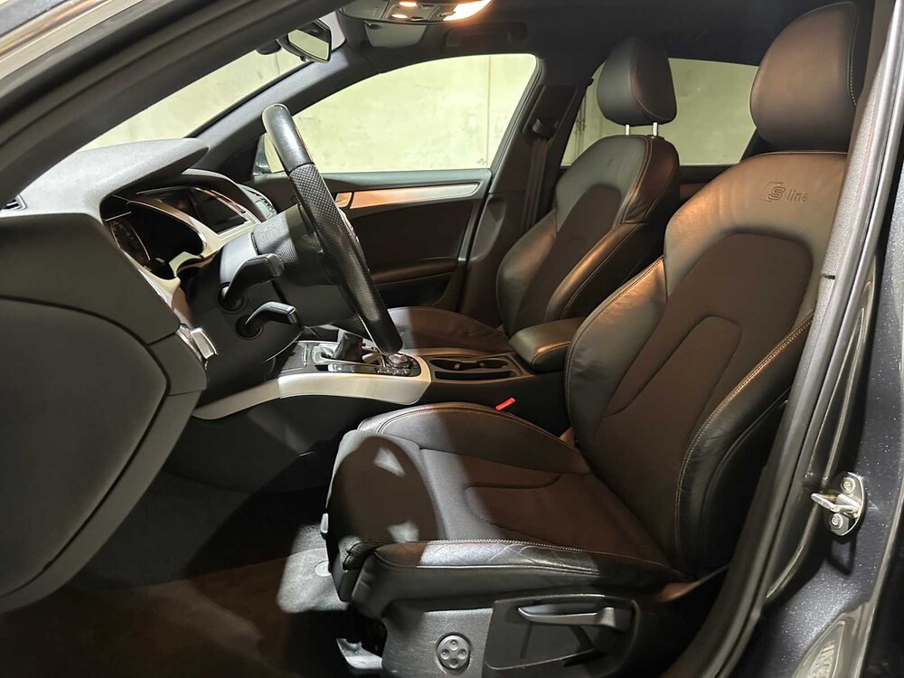 Audi A4 Avant 2.0 TFSI S Edition 179PS 2010, 89-KJX-2