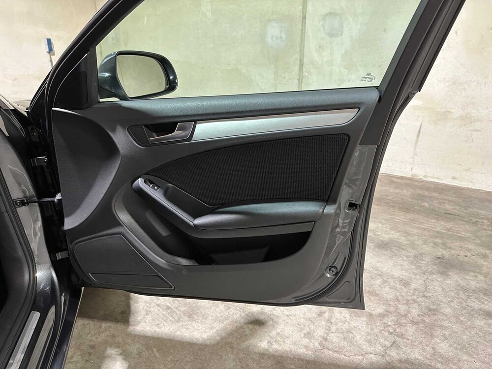 Audi A4 Avant 2.0 TFSI S Edition 179PS 2010, 89-KJX-2