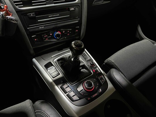 Audi A4 Avant 2.0 TFSI S Edition 179PS 2010, 89-KJX-2