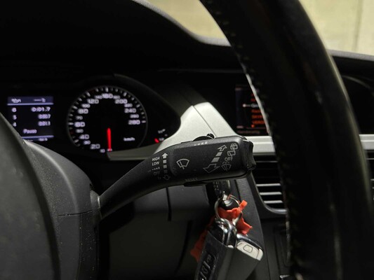 Audi A4 Avant 2.0 TFSI S Edition 179PS 2010, 89-KJX-2