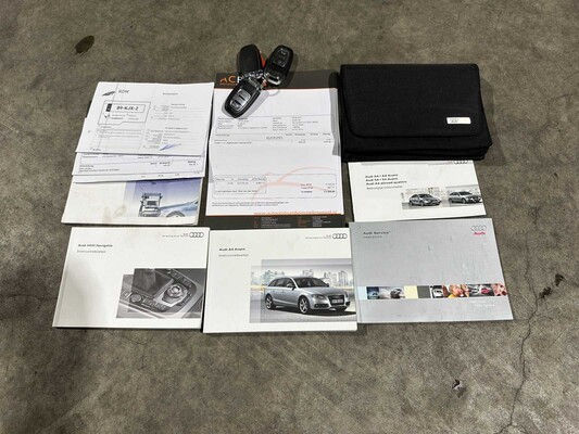 Audi A4 Avant 2.0 TFSI S Edition 179PS 2010, 89-KJX-2