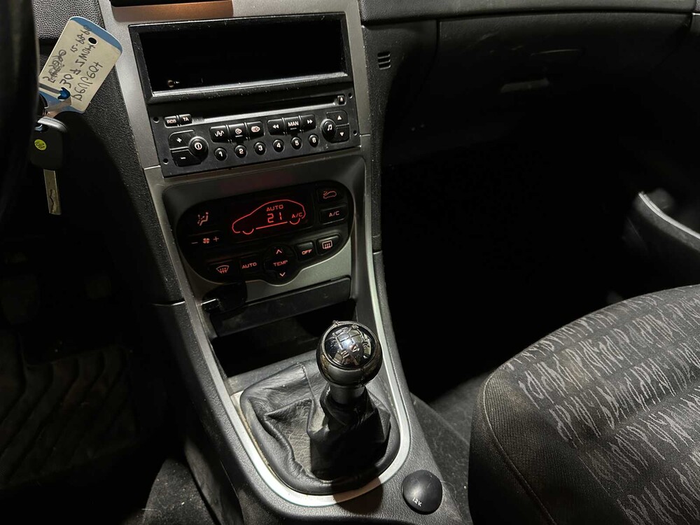 Peugeot 307 1.6-16V XS Pack 109PS 2004, 12-PB-PB