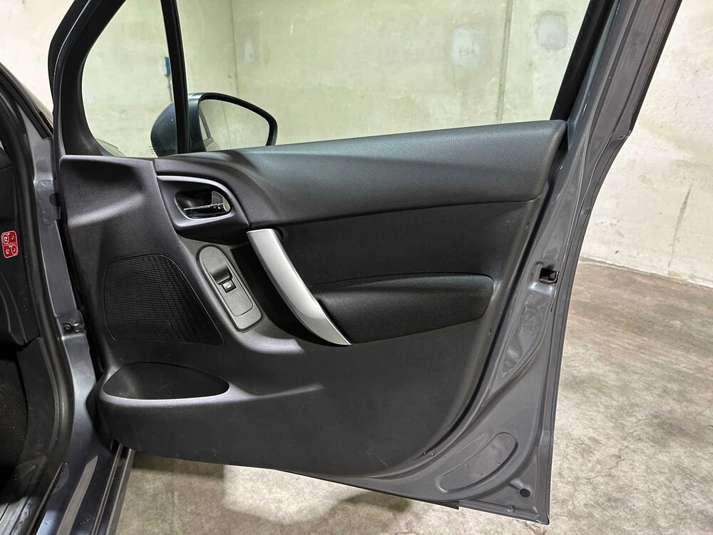 Citroen C3 1.6 e-HDi Dynamique 92PS 2011, 17-RGR-5