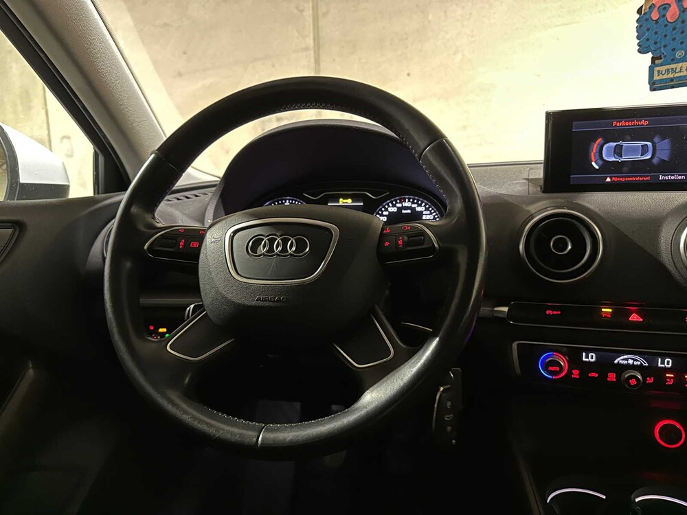 Audi A3 Limousine 1.4 TFSI CoD Ambiente Pro Line Plus 150PS 2015, 5-ZFD-12