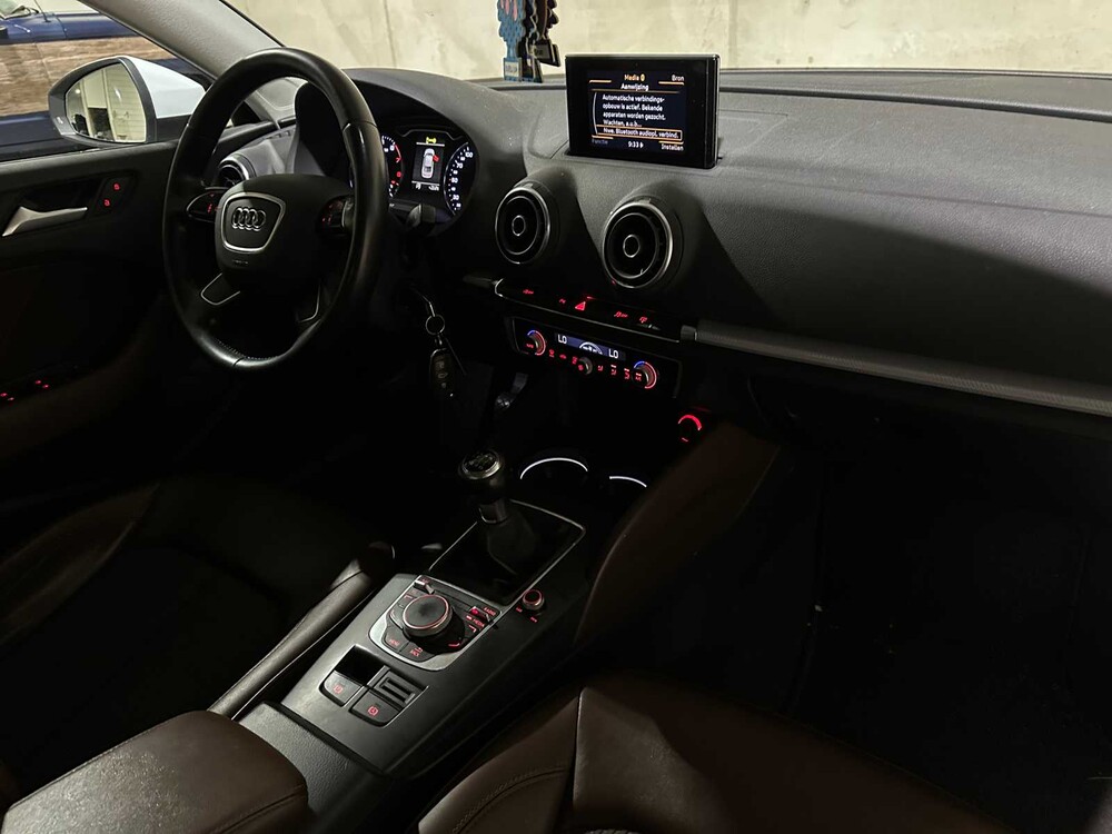 Audi A3 Limousine 1.4 TFSI CoD Ambiente Pro Line Plus 150PS 2015, 5-ZFD-12