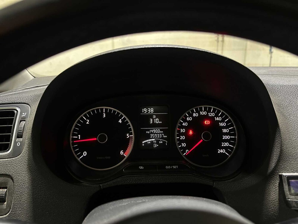 Volkswagen Polo 1.2 TDI BlueMotion Comfortline 75PS 2011, 44-RFG-1