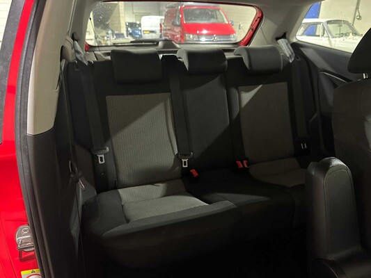 Volkswagen Polo 1.2 TDI BlueMotion Comfortline 75pk 2011, 44-RFG-1