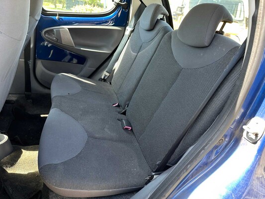 Peugeot 107 1.0-12V XR 68pk 2006, 1-SVR-93