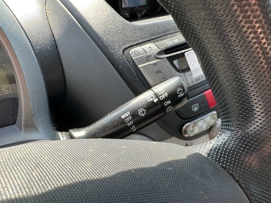 Peugeot 107 1.0-12V XR 68pk 2006, 1-SVR-93