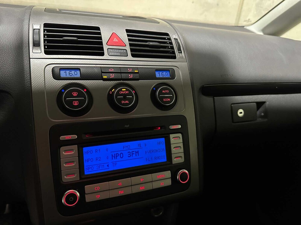 Volkswagen Touran 1.4 TSI Optive DSG 140PS 2007, 59-TR-BR Youngtimer