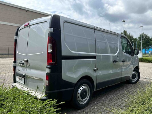 Opel Vivaro 1.6 CDTI Sport 95pk 2016, V-212-BH Bedrijfswagen