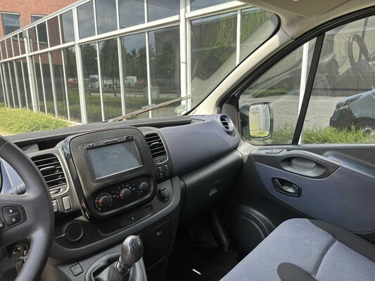 Opel Vivaro 1.6 CDTI Sport 95pk 2016, V-212-BH Bedrijfswagen
