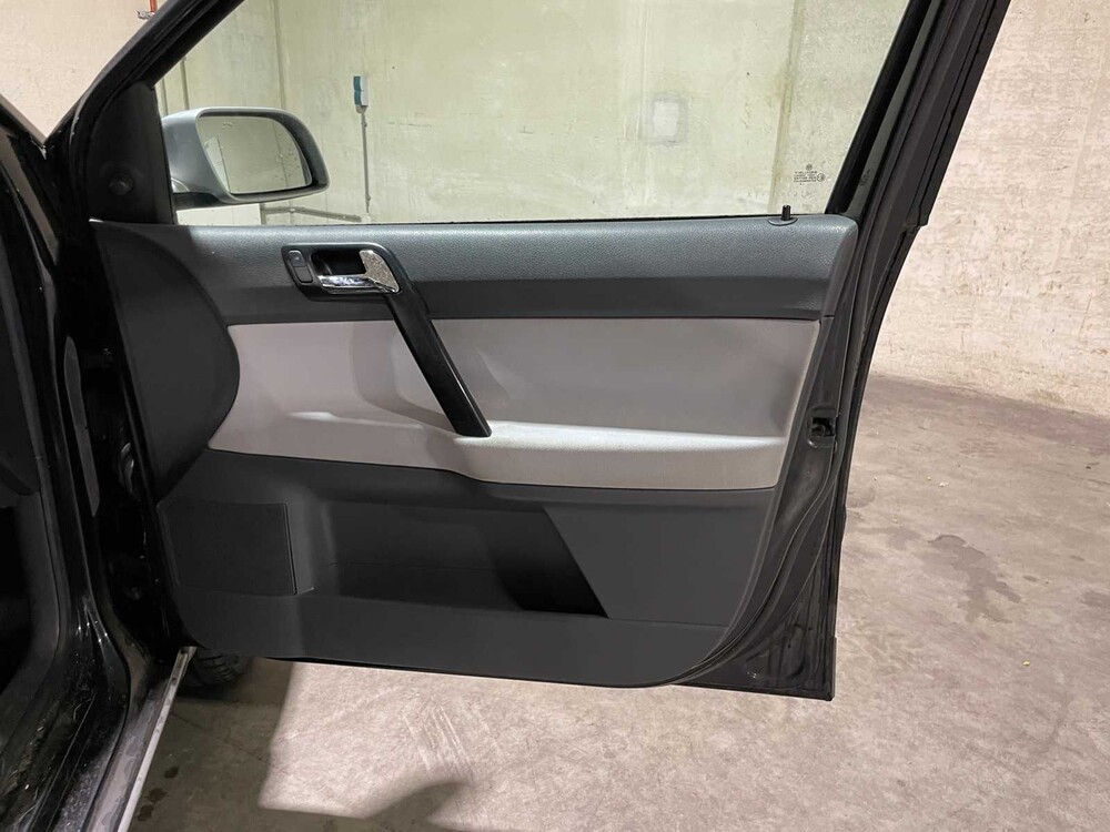 Volkswagen Polo 1.4-16V FUN 101PS 2005, 47-RF-TX