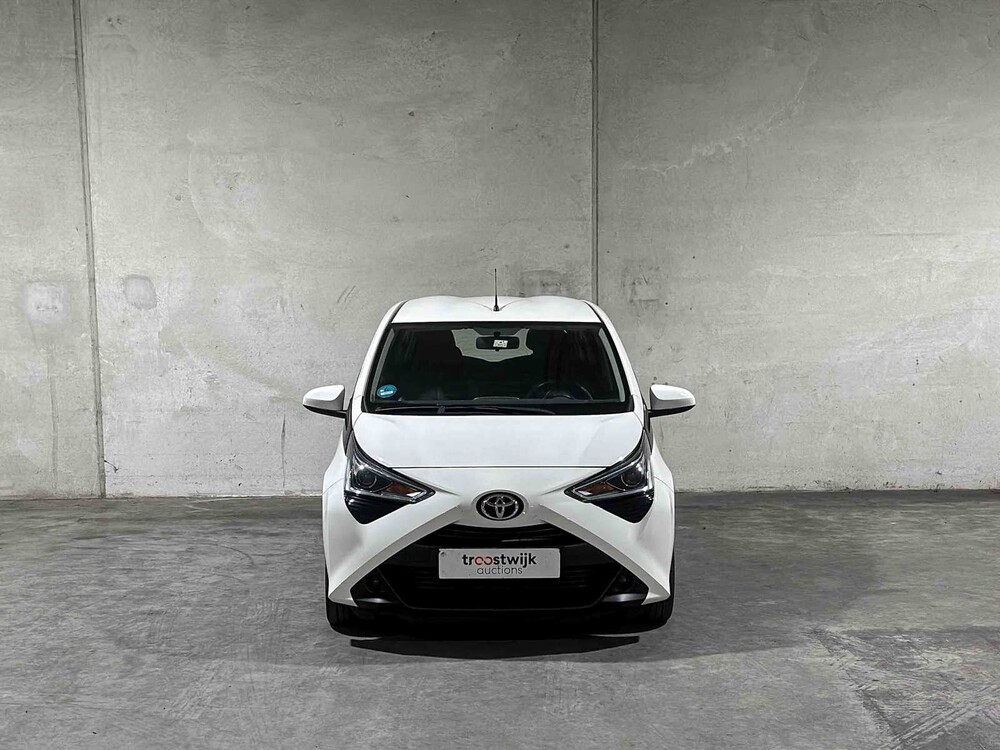 Toyota Aygo 1.0 VVT-i x-play 72hp 2020, J-855-XB
