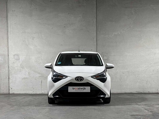 Toyota Aygo 1.0 VVT-i x-play 72pk 2020, J-855-XB