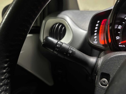 Toyota Aygo 1.0 VVT-i x-play 72pk 2020, J-855-XB