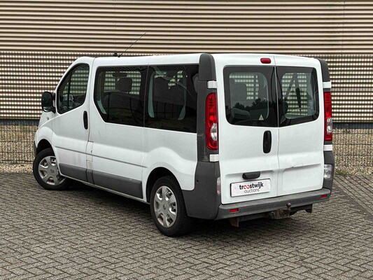 Renault Trafic Passenger 2.0 dCi T27 Expression Eco 90pk 2012, 1-ZBV-10