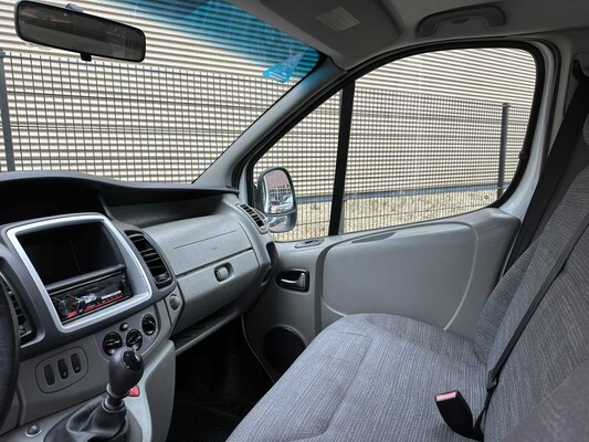 Renault Trafic Beifahrer 2.0 dCi T27 Expression Eco 90PS 2012, 1-ZBV-10