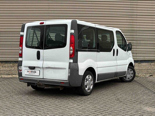 Renault Trafic Beifahrer 2.0 dCi T27 Expression Eco 90PS 2012, 1-ZBV-10