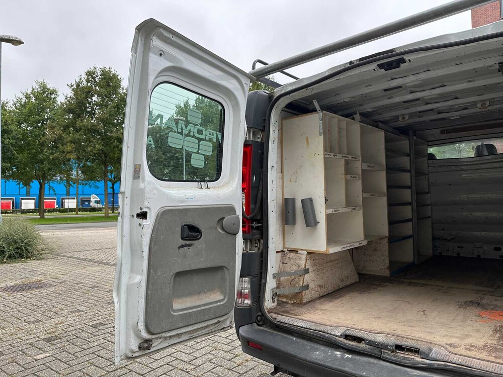 Opel Vivaro 2.5 CDTI 114PS 2008 Nutzfahrzeug, 90-VTR-9 Youngtimer