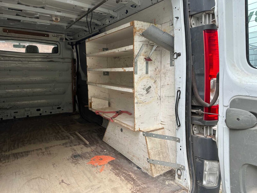 Opel Vivaro 2.5 CDTI 114PS 2008 Nutzfahrzeug, 90-VTR-9 Youngtimer