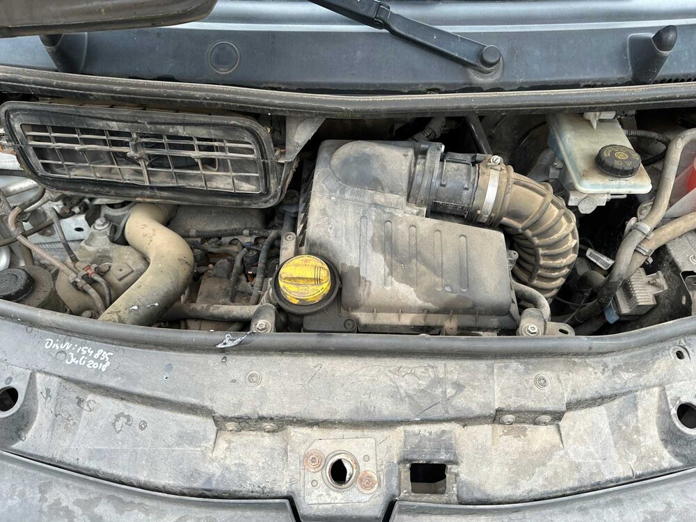 Opel Vivaro 2.5 CDTI 114PS 2008 Nutzfahrzeug, 90-VTR-9 Youngtimer