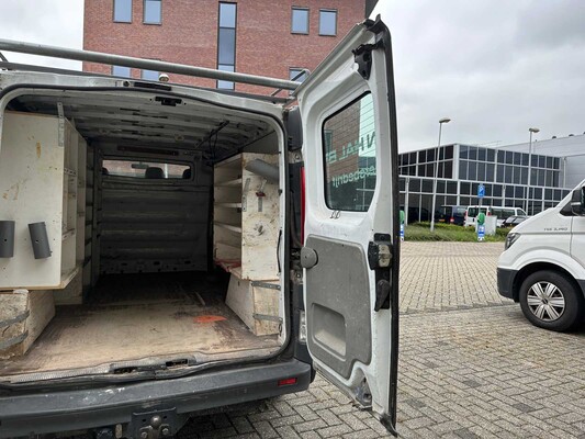 Opel Vivaro 2.5 CDTI 114pk 2008 Bedrijfswagen, 90-VTR-9 Youngtimer