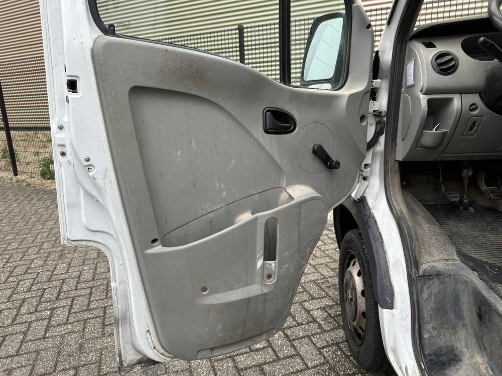 Renault Master T28 2.5dCi 114PS 2006, 23-BZ-XL Youngtimer