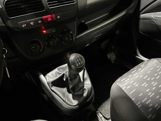 Opel Combo 1.3 CDTi Edition 95pk 2017, V-172-HG Bedrijfswagen