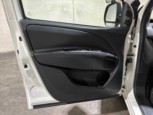 Opel Combo 1.3 CDTi Edition 95pk 2017, V-172-HG Bedrijfswagen