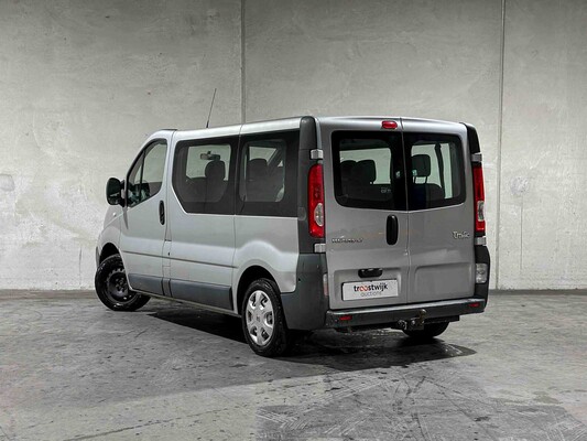 Renault Trafic Passenger 2.0 dCi T27 Authentique 9-Persoons 90pk 2011, 53-RTV-9