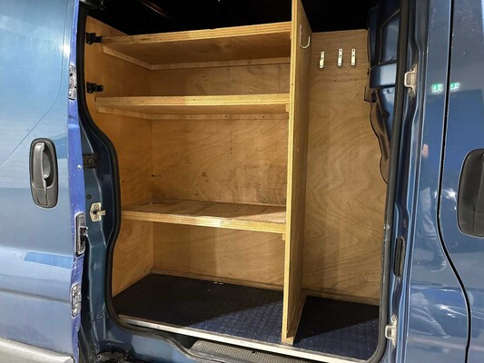 Nissan Primastar 2.0 dCi L2H1 Acenta AUTOMATIC 2011 Nutzfahrzeug, 2-VKX-66