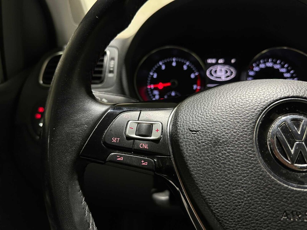 Volkswagen Polo 1.0 Bluemotion Edition (Automatik) 95PS 2015, HG-171-L