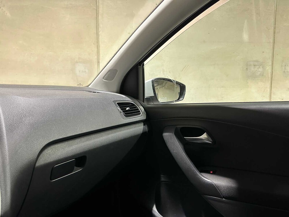 Volkswagen Polo 1.0 Bluemotion Edition (Automatik) 95PS 2015, HG-171-L