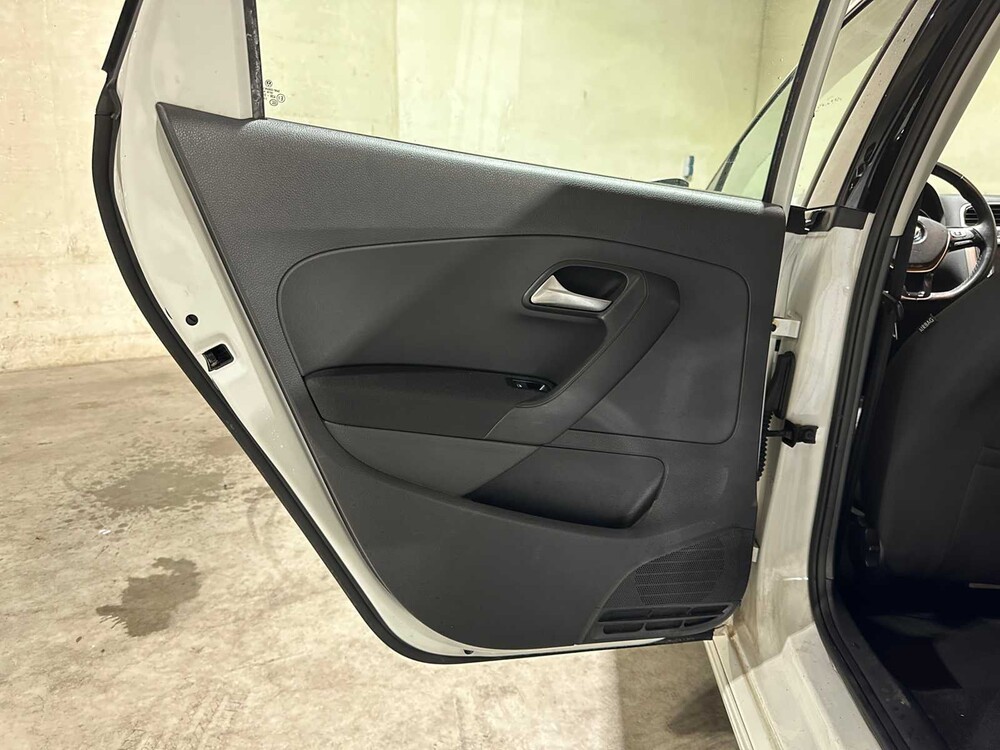 Volkswagen Polo 1.0 Bluemotion Edition (Automatik) 95PS 2015, HG-171-L