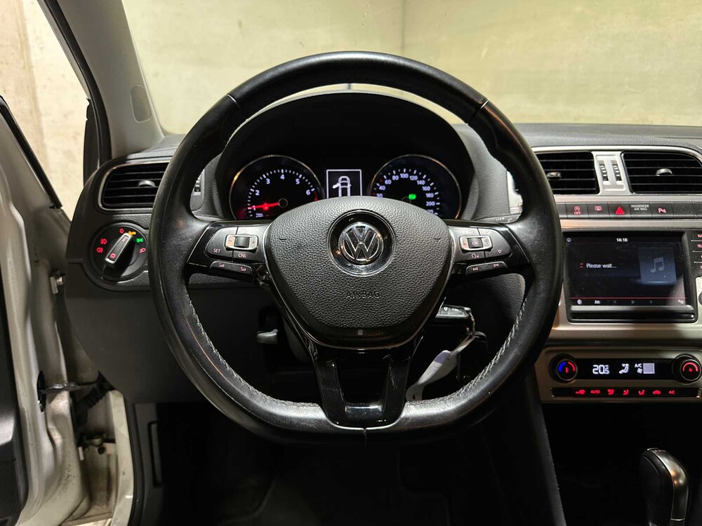 Volkswagen Polo 1.0 Bluemotion Edition (Automatik) 95PS 2015, HG-171-L