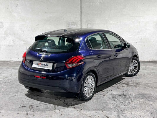 Peugeot 208 1.2 PureTech Blue Lease Executive 82pk 2018, SZ-856-B