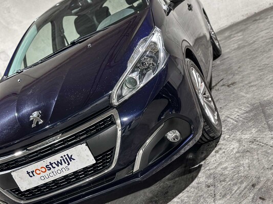 Peugeot 208 1.2 PureTech Blue Lease Executive 82pk 2018, SZ-856-B