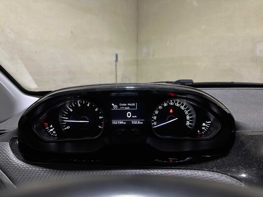 Peugeot 208 1.2 PureTech Blue Lease Executive 82pk 2018, SZ-856-B