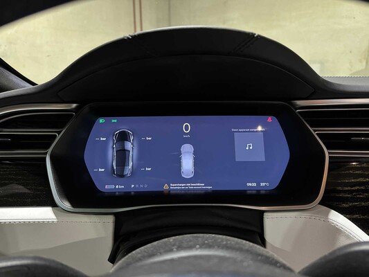 Tesla Model S 100D 417PS 2017 (Original-NL), RK-841-R
